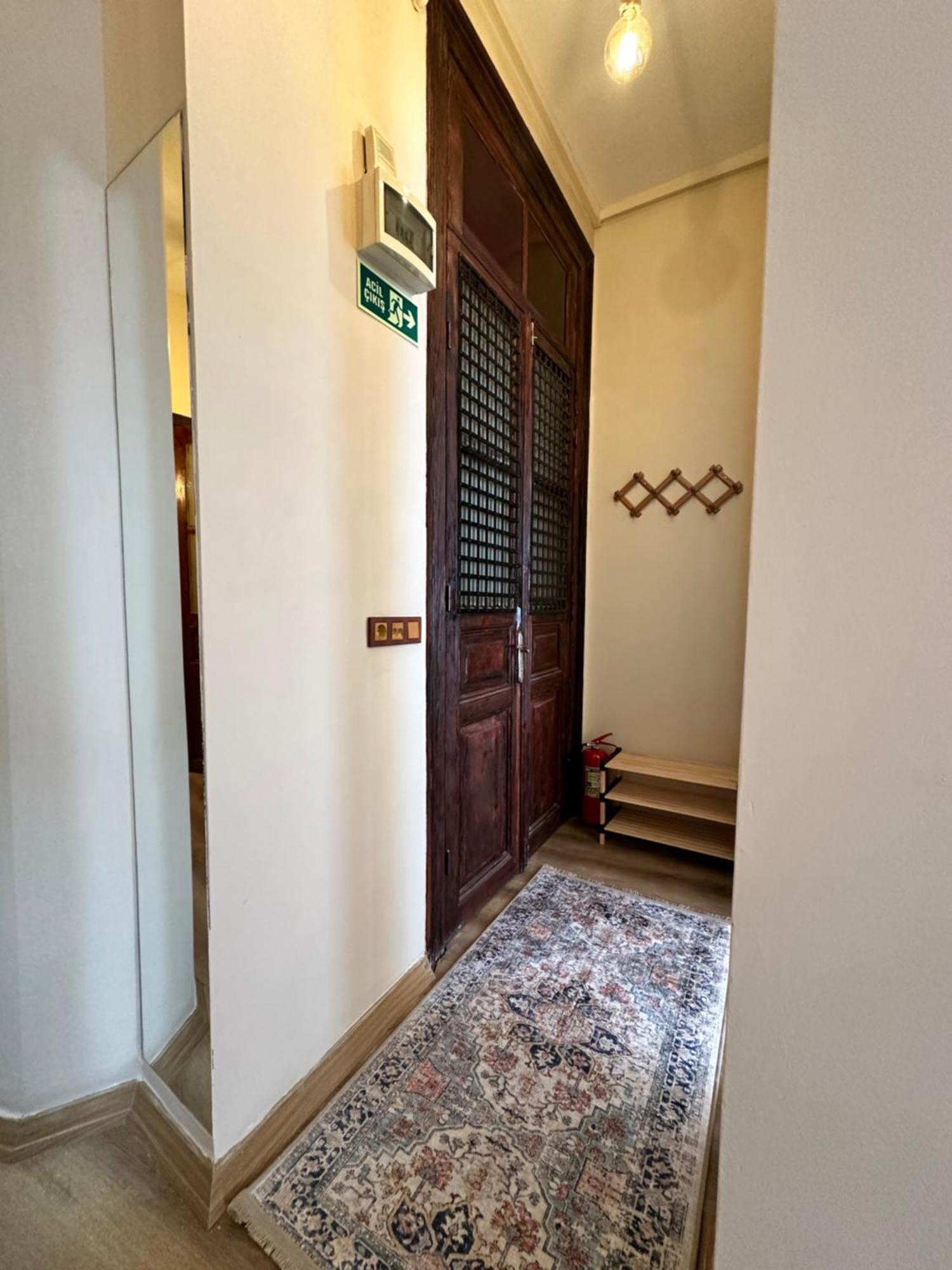 Vega Galata Apartment Istanbul Bagian luar foto